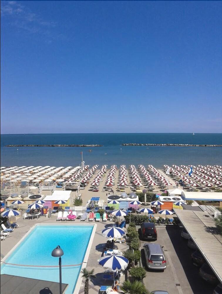 Hotel Italia Bellaria-Igea Marina Extérieur photo
